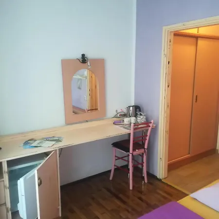 Romantic With Balcony Guest house Lovran